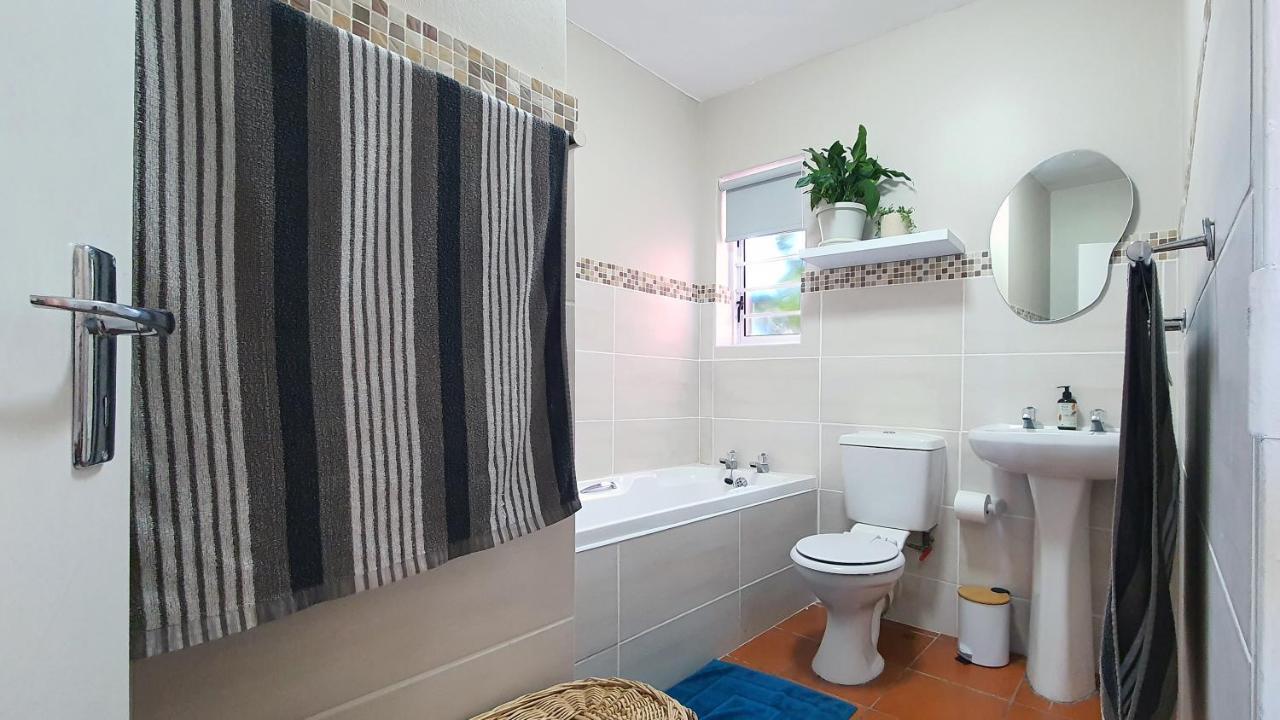 Escape To Paradise: Beachside Apartment Jeffreys Bay Exterior photo